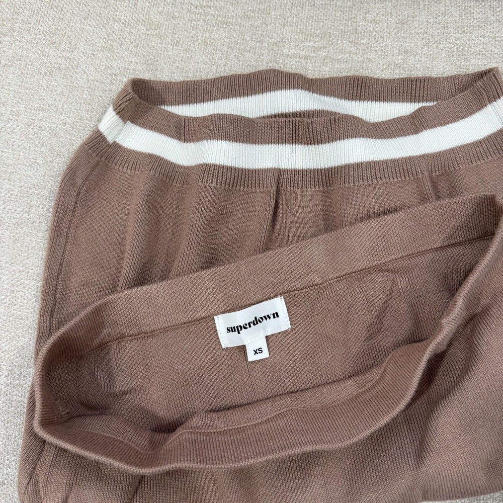 NWT Superdown Bonnie Varsity Skirt Set in Toast - Picture 10 of 10
